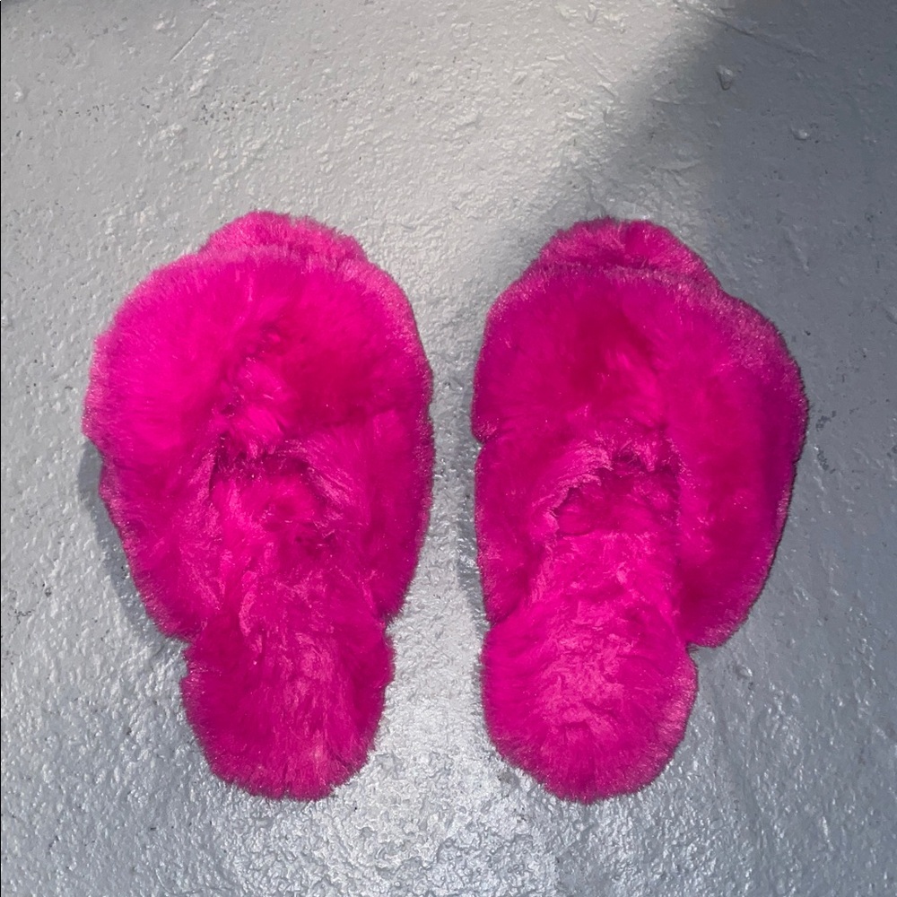 LOFT Bright Pink Faux Fur Slippers